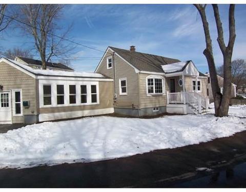 15 Macarthur Rd, Beverly, MA 01915 photo 2
