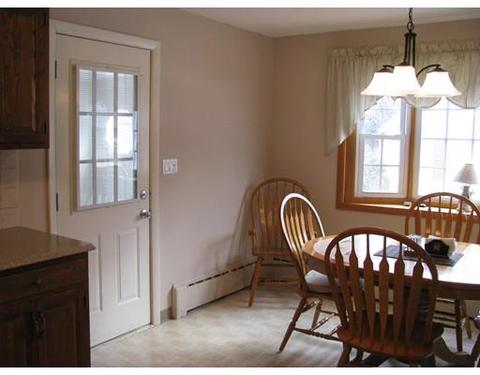 248 Mccarthy Ave, Chicopee, MA 01020 photo 6