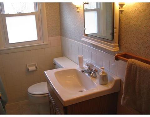 248 Mccarthy Ave, Chicopee, MA 01020 photo 18