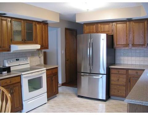 248 Mccarthy Ave, Chicopee, MA 01020 photo 5