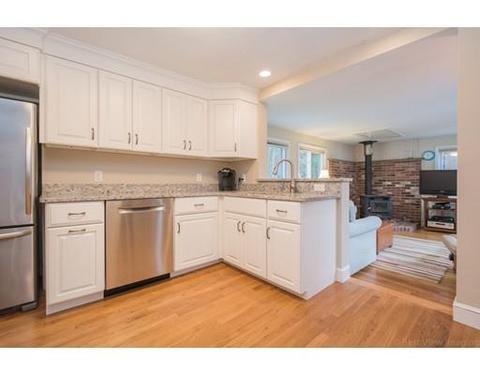 69 Charter Rd, Acton, MA 01720 photo 8