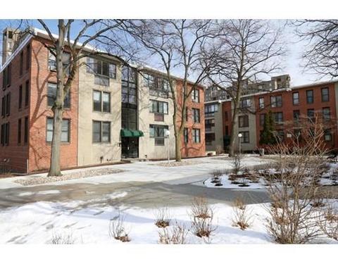6 Juniper St #11, Brookline, MA 02445 photo 1