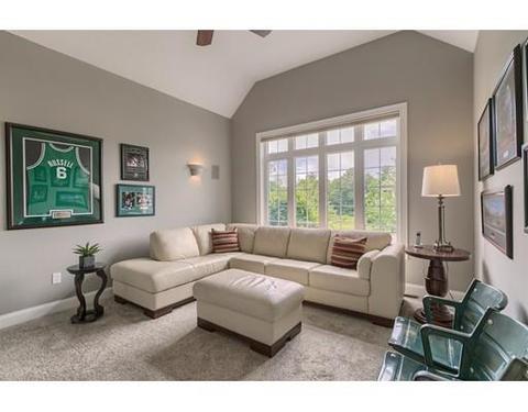 2 Pine Tree Dr, Methuen, MA 01844 photo 11