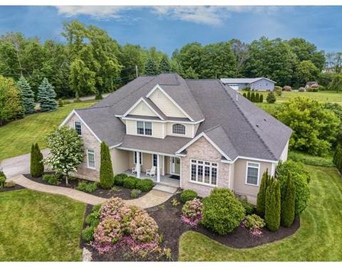 2 Pine Tree Dr, Methuen, MA 01844 photo 1