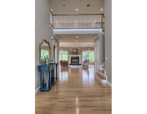 2 Pine Tree Dr, Methuen, MA 01844 photo 2