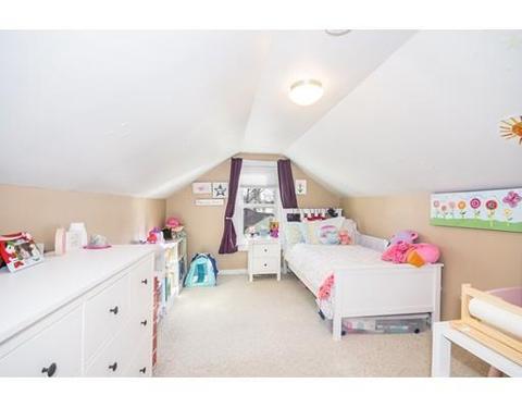 49 Eldridge St, Chicopee, MA 01013 photo 11