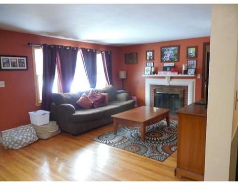 1917 Parker St, Springfield, MA 01128 photo 10