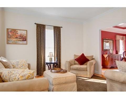 168 North St, Upton, MA 01568 photo 4