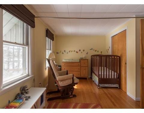 88 West St, Easthampton, MA 01027 photo 12