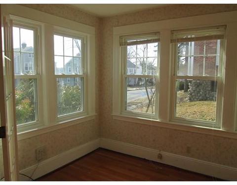 37 Coolidge Rd, Worcester, MA 01602 photo 10