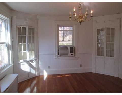 37 Coolidge Rd, Worcester, MA 01602 photo 8