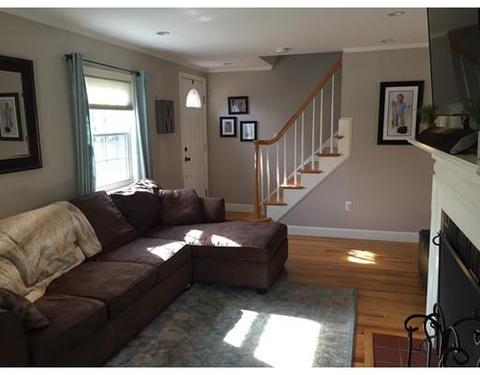 24 Spring St, Danvers, MA 01923 photo 3