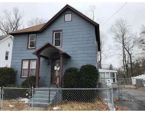 122 Benton St, Springfield, MA 01109 photo 1