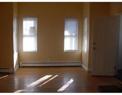 664 Walnut St, Fall River, MA 02720 photo 4