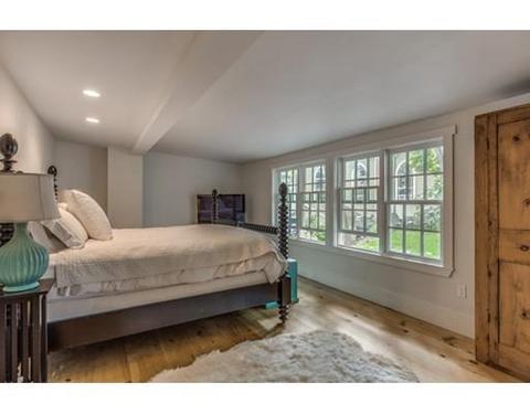 121 Washington St, Marblehead, MA 01945 photo 17