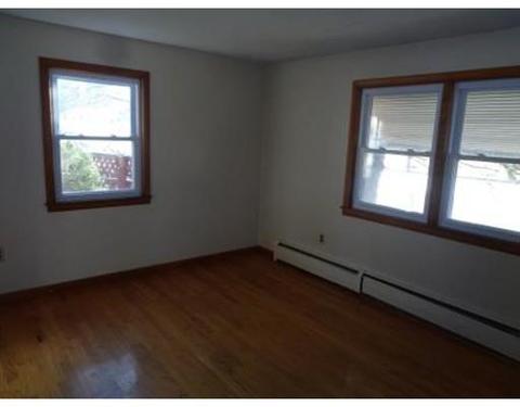 663 Bradley Rd, Springfield, MA 01109 photo 12