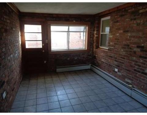 663 Bradley Rd, Springfield, MA 01109 photo 6