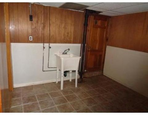 663 Bradley Rd, Springfield, MA 01109 photo 15