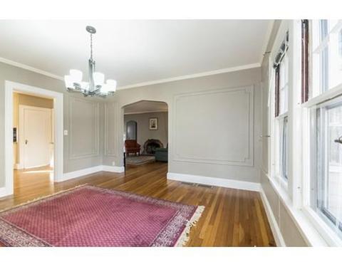 97 Olmsted Dr, Springfield, MA 01108 photo 9