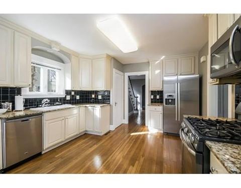 97 Olmsted Dr, Springfield, MA 01108 photo 12