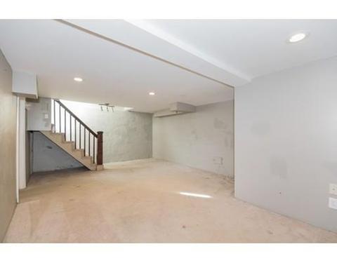 97 Olmsted Dr, Springfield, MA 01108 photo 24