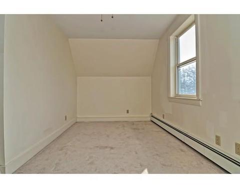 9 Acacia St, Gloucester, MA 01930 photo 17