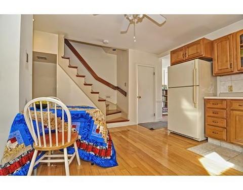 9 Acacia St, Gloucester, MA 01930 photo 8