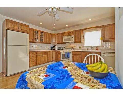 9 Acacia St, Gloucester, MA 01930 photo 6