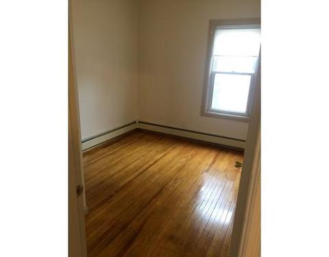 175 Vernon St, Worcester, MA 01610 photo 8
