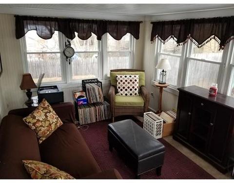 129 Powell Ave, Springfield, MA 01118 photo 7