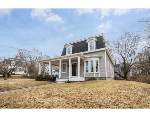 33 E Bacon St, Plainville, MA 02762 photo 2