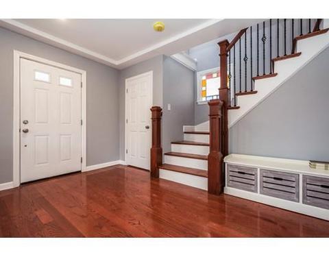 33 E Bacon St, Plainville, MA 02762 photo 5