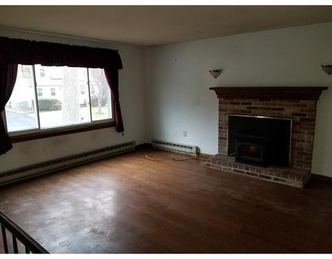 3 Hall Rd, Webster, MA 01570 photo 8