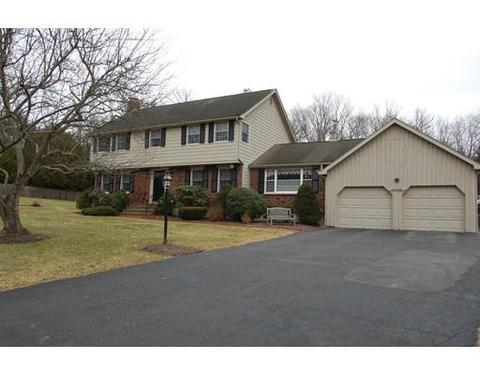 38 Cedarcrest Rd, Canton, MA 02021 photo 1