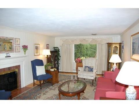 38 Cedarcrest Rd, Canton, MA 02021 photo 3