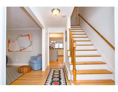 20 Surrey Ln, Needham, MA 02492 photo 5