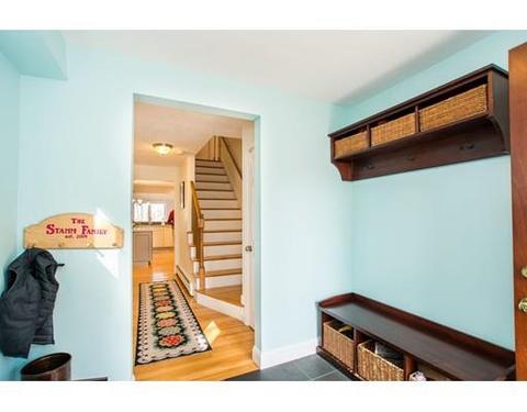 20 Surrey Ln, Needham, MA 02492 photo 4