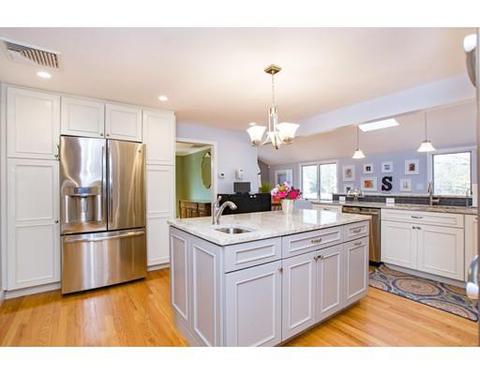 20 Surrey Ln, Needham, MA 02492 photo 12