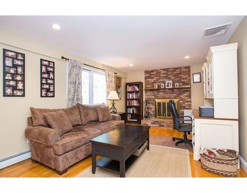 20 Surrey Ln, Needham, MA 02492 photo 16