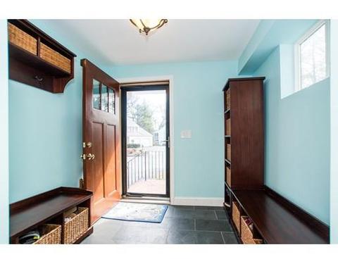 20 Surrey Ln, Needham, MA 02492 photo 3