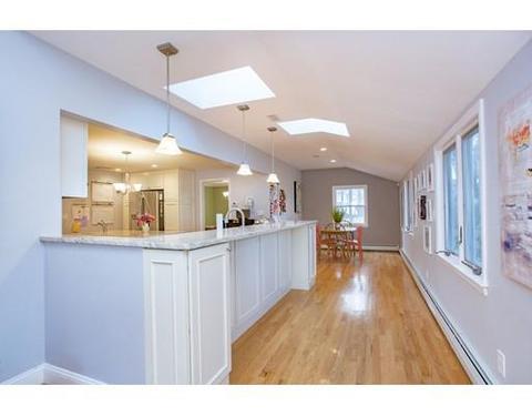 20 Surrey Ln, Needham, MA 02492 photo 17