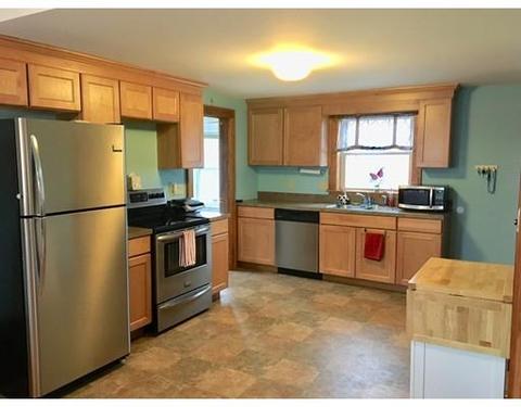 344 Abbott St, Springfield, MA 01118 photo 9