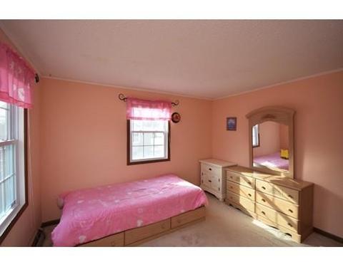 35 Driftwood Rd, Springfield, MA 01128 photo 14