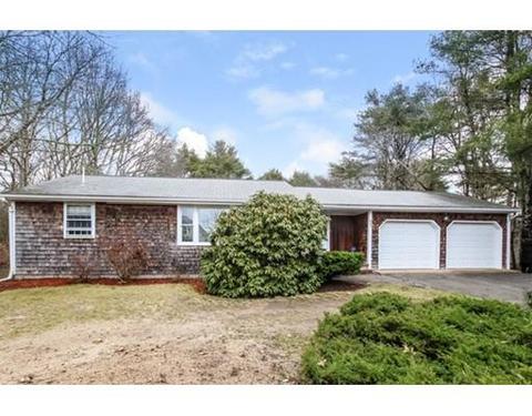 92 Lakeside Dr E, Barnstable, MA 02630 photo 2