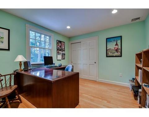 395 Charles River St, Needham, MA 02492 photo 18