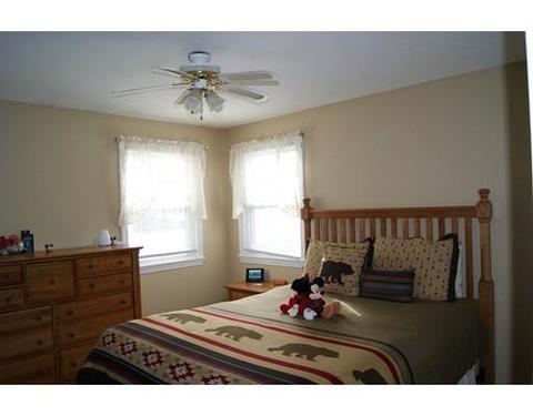 30 Kenneth Rd, Easthampton, MA 01027 photo 17