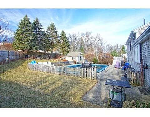 47 E Drumlin Rd, Springfield, MA 01108 photo 20