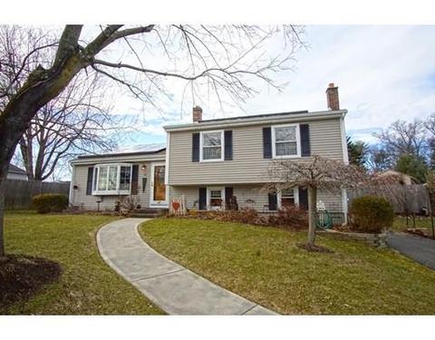 47 E Drumlin Rd, Springfield, MA 01108 photo 1