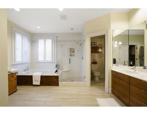 12 Fieldstone Path, Walpole, MA 02081 photo 11