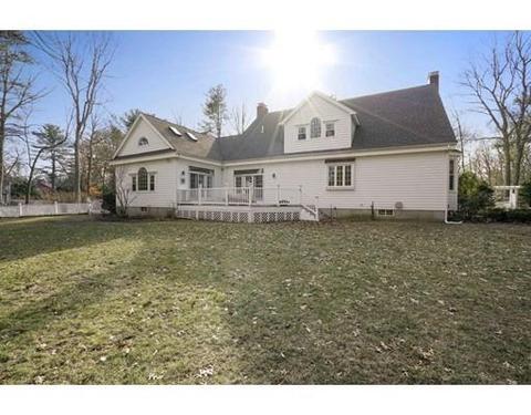 12 Fieldstone Path, Walpole, MA 02081 photo 5